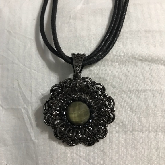 Accessories bundle 👌🏽💕 - Picture 5 of 6